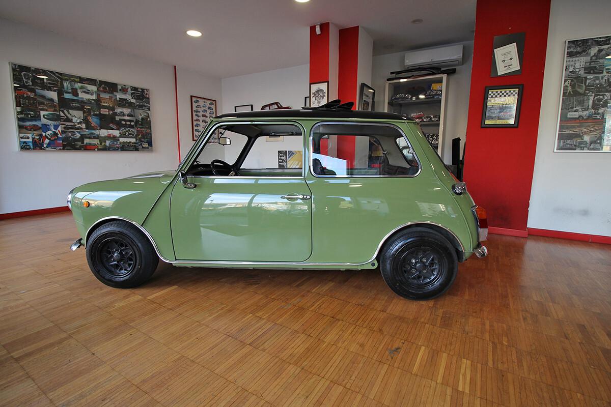 Innocenti Mini Cooper 1000 B39/2 ASI VETRONE (1970)