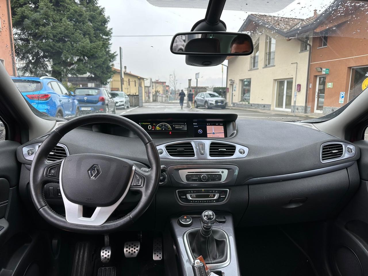 Renault Scenic XMod Cross 1.5 dCi 110CV