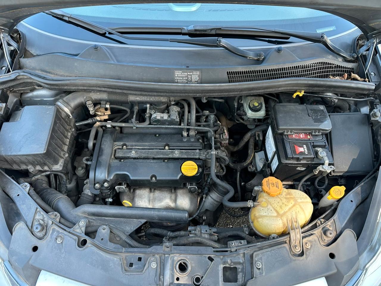 Opel Corsa 1.2 5 porte Enjoy