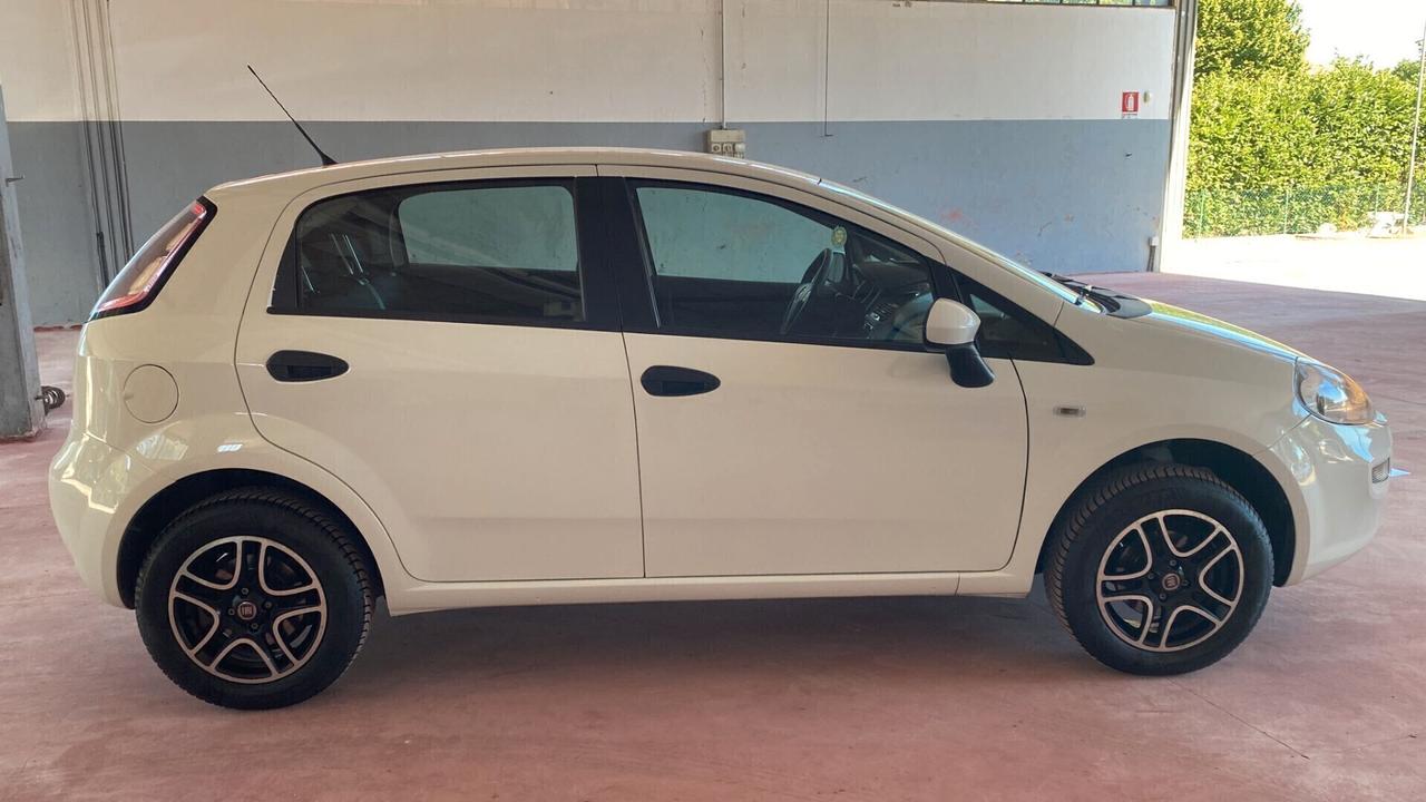 Fiat Punto 1.4 8V 5 porte Natural Power Street