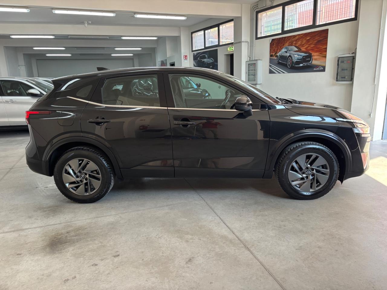 Nissan Qashqai MHEV 140 CV Business