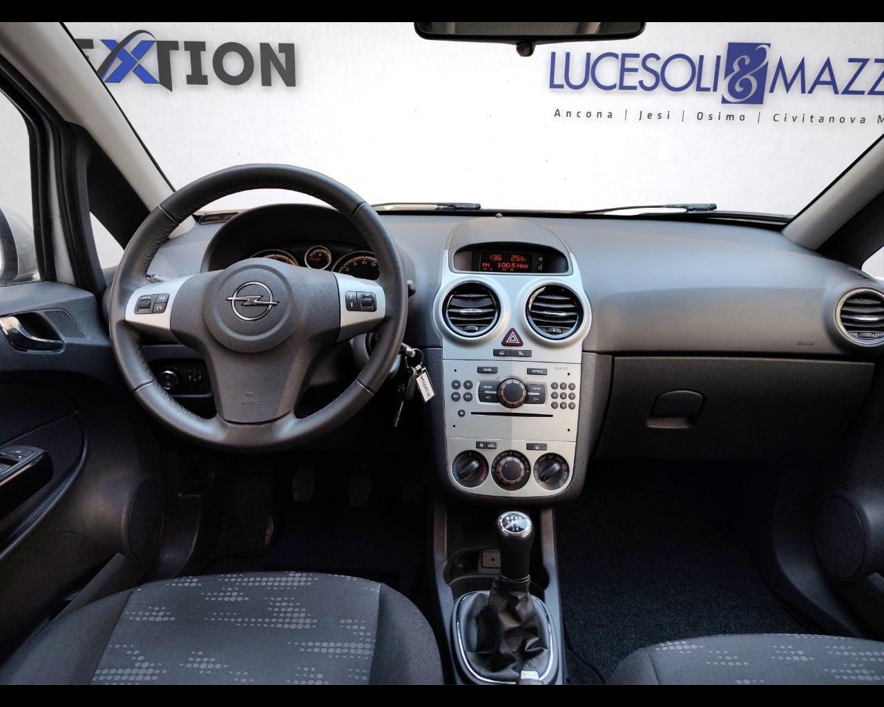 OPEL Corsa 4ª serie - Corsa 1.2 3 porte Club
