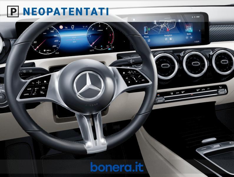 Mercedes Classe A 180 180 D Progressive Extra Speedshift DCT AMG 8G