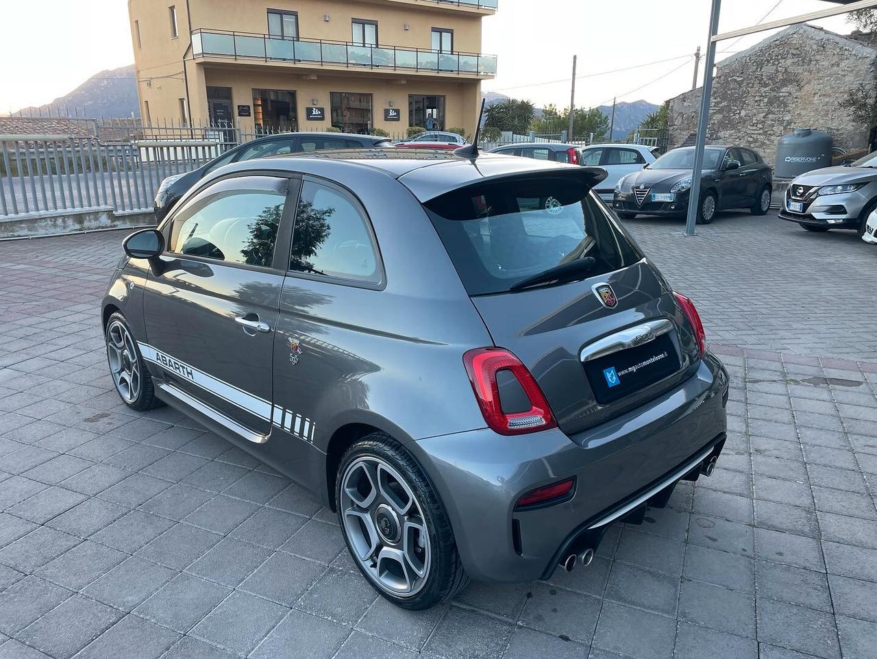 Abarth 595