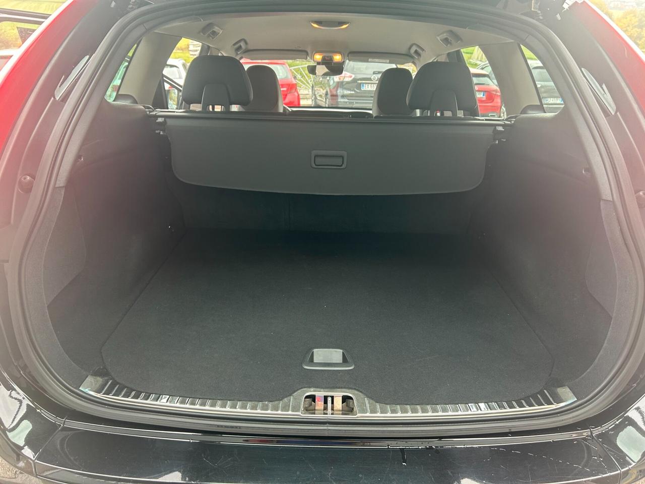 Volvo XC 60 D3 Geartronic R-design "AUTO"