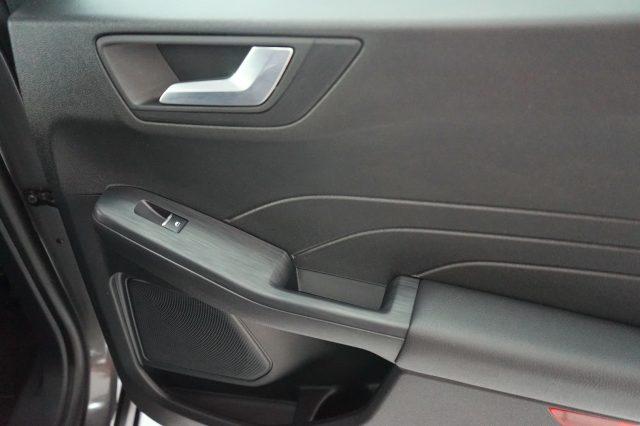 FORD Kuga 2.5 Full Hybrid 190 CV CVT 2WD Titanium FHEV