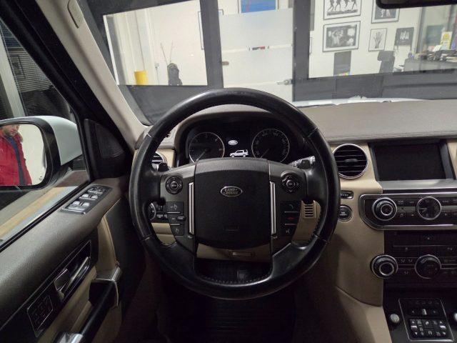 LAND ROVER Discovery 4 3.0 TDV6 HSE SERVICE LAND ROVER
