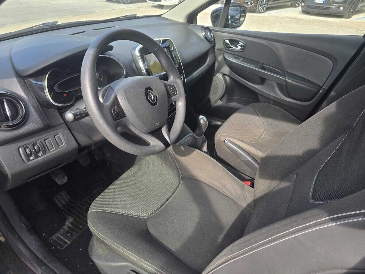 Renault Clio 1.5 dCi 8V 75CV 5 porte Live