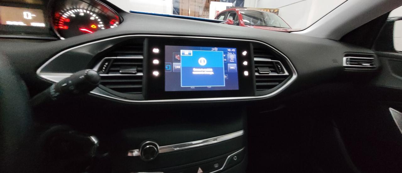 Peugeot 308 BlueHDi 120 S&S SW Active