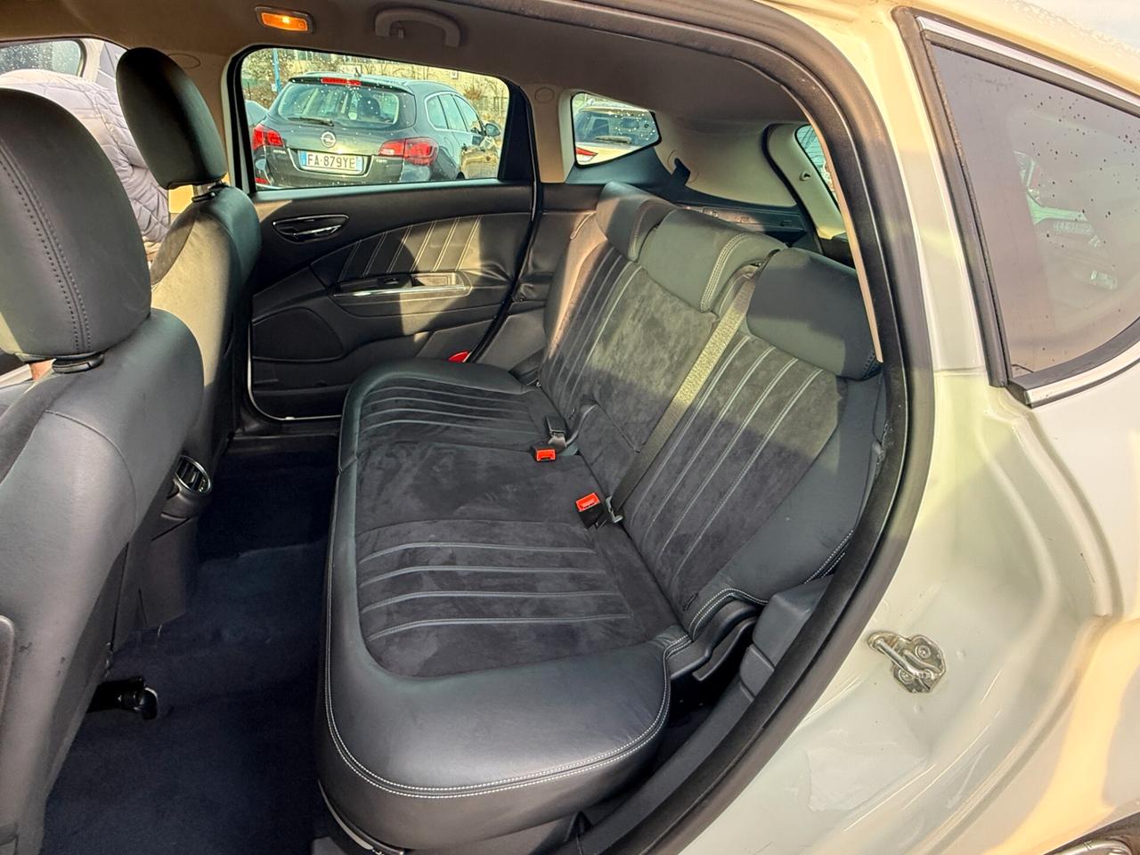 Lancia Delta 1.6 MJT DPF Argento