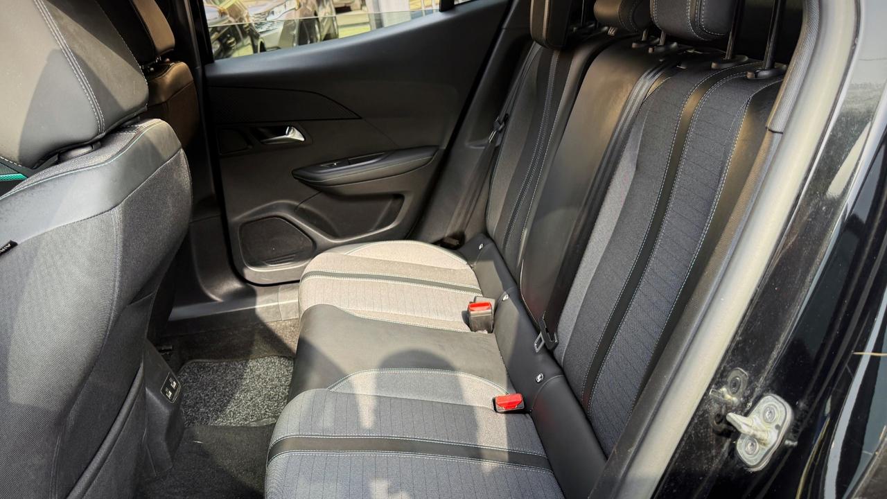 Peugeot 2008 1.5 Hdi EAT8 Allure - 2022