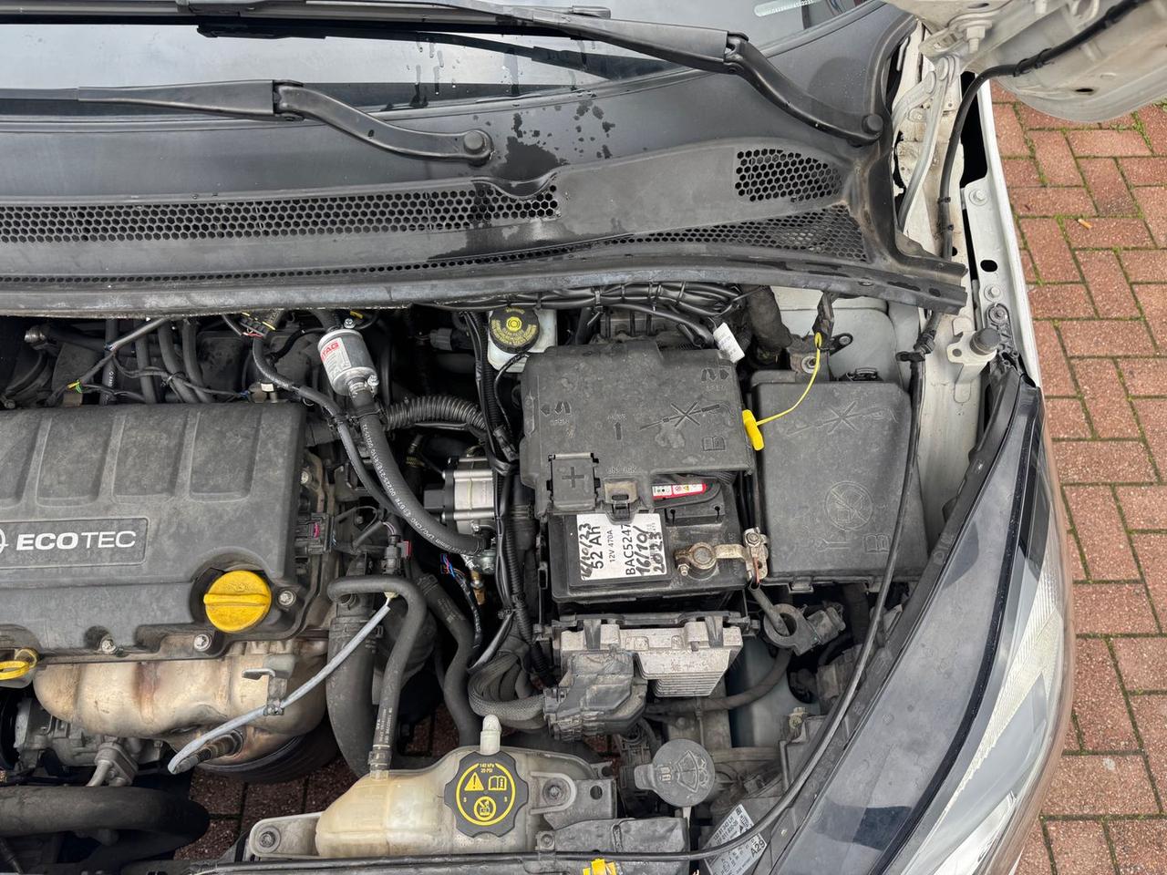 Opel Corsa Cosmo 1.2 #9269