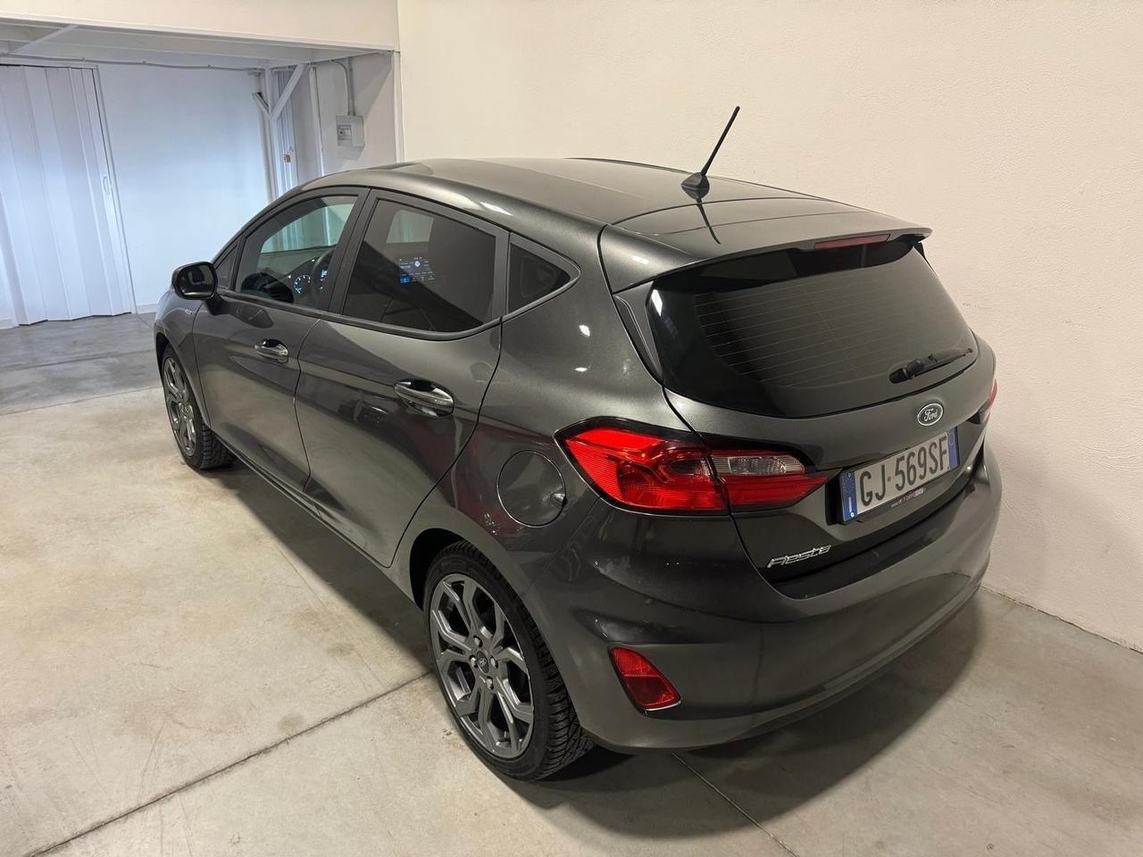 Ford Fiesta 1.1 75 CV 5 porte ST