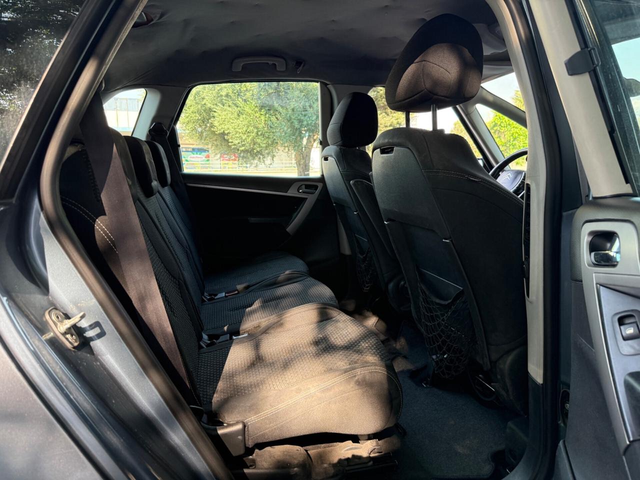 Citroen C4 Picasso 1.6 e-HDi 110 Exclusive Full