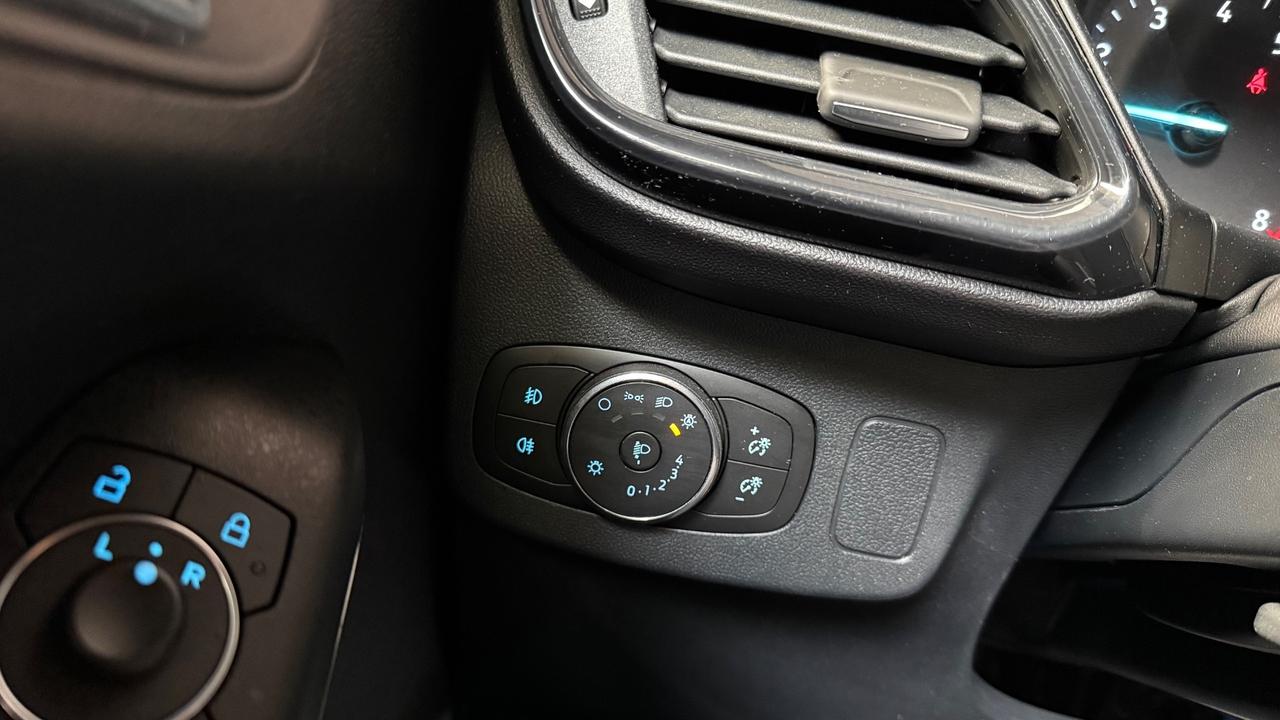 Ford Puma 1.0 EcoBoost Hybrid 125 CV S&S ST-Line X