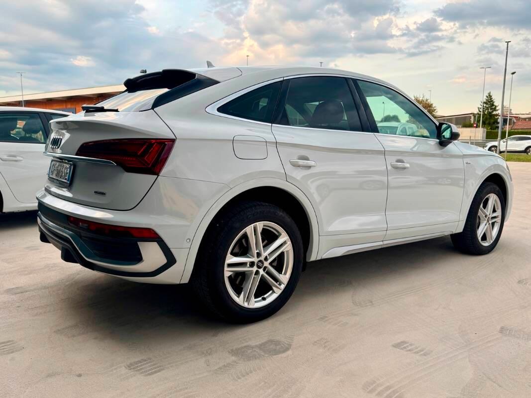 Audi Q5 Sportback 40 2.0 tdi mhev 12V S line Plus quattro s-tronic