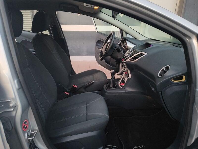 Ford Fiesta Fiesta 1.4 TDCi 5P Titanium