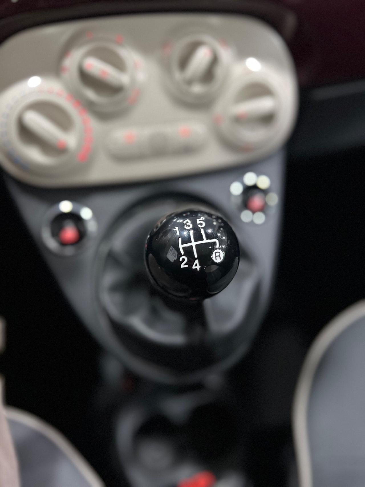 Fiat 500 1.2 LOUNGE 69 cv