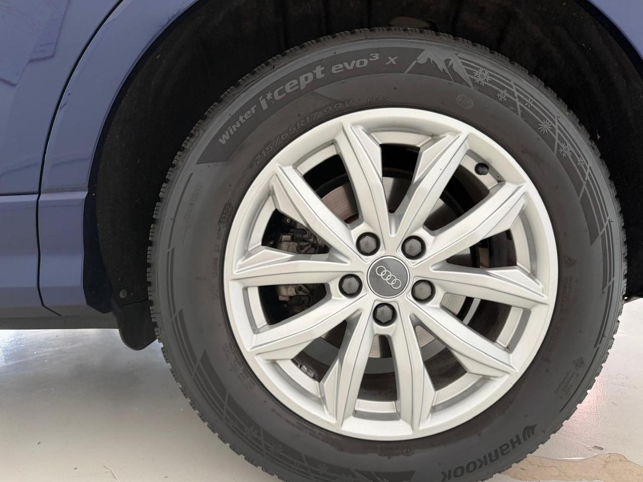 AUDI Q3 35 TDI S tronic S line edition