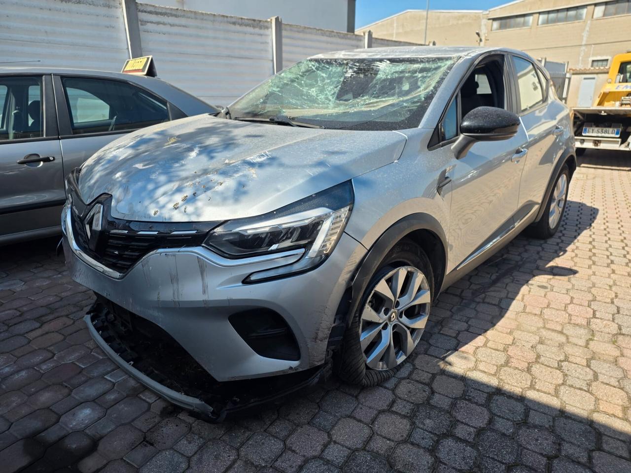Renault Captur TCe 100 CV GPL Euro 6 D con 85000km.