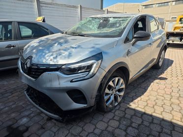 Renault Captur TCe 100 CV GPL Euro 6 D con 85000km.