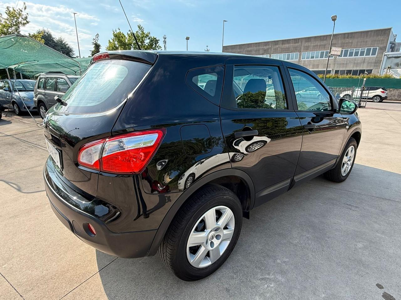 Nissan Qashqai 1.6 BENZINA UNICO-PROPR 33.715 KM