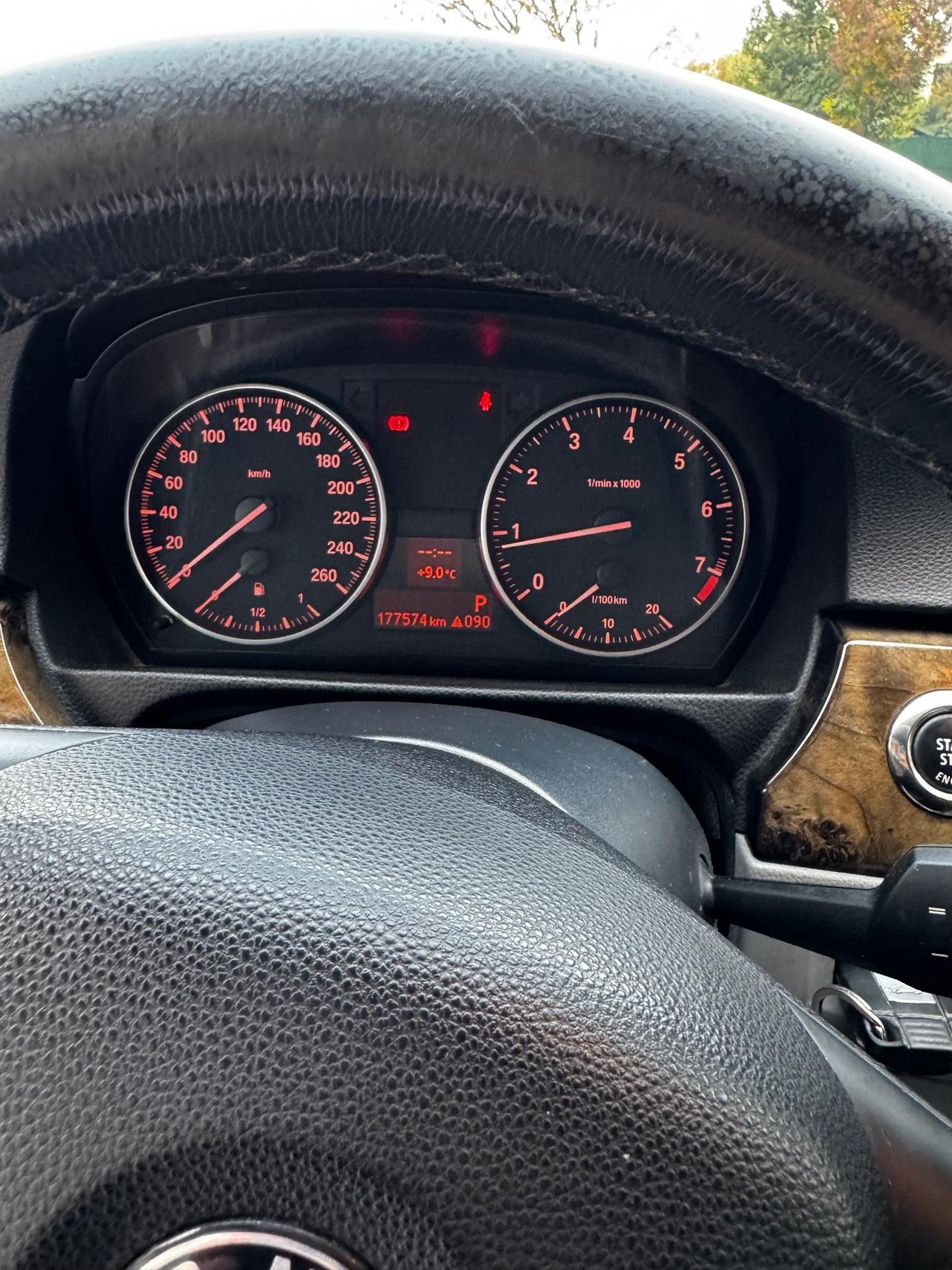 Bmw 320 320i cat Cabrio Futura