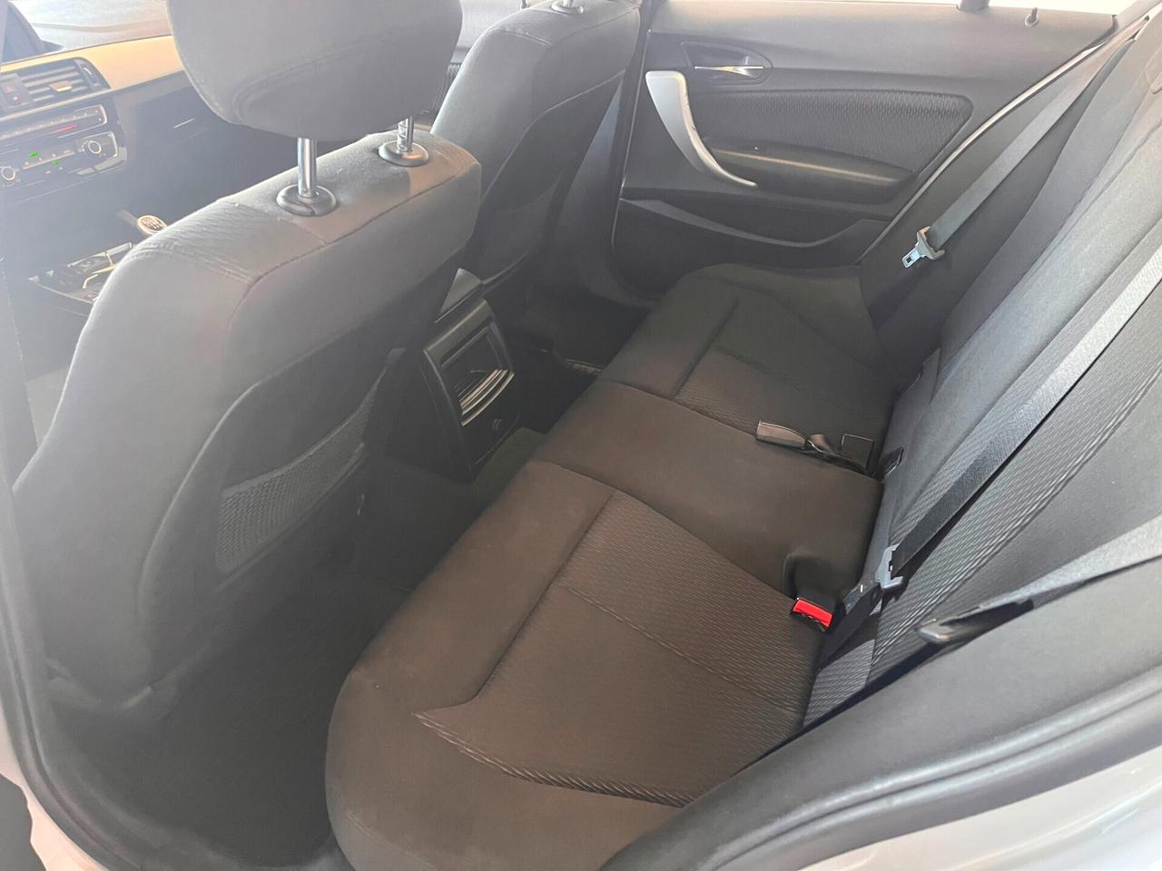Bmw 116 116d 5p. Business