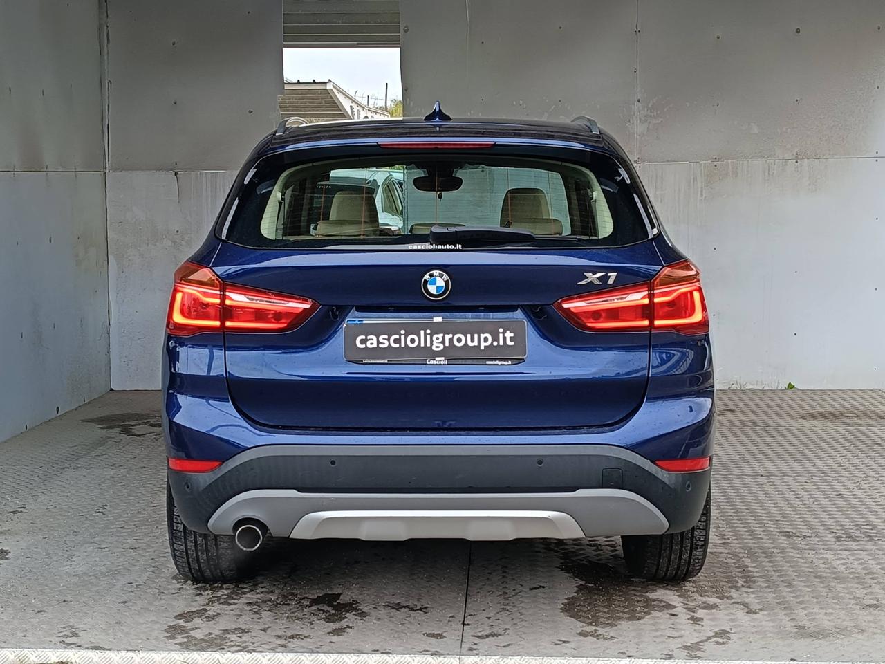 BMW X1 F48 - X1 sdrive18d xLine auto