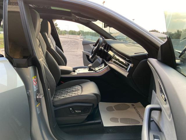 AUDI Q8 55 3.0 TFSI e quattro tiptronic Sport S line plus