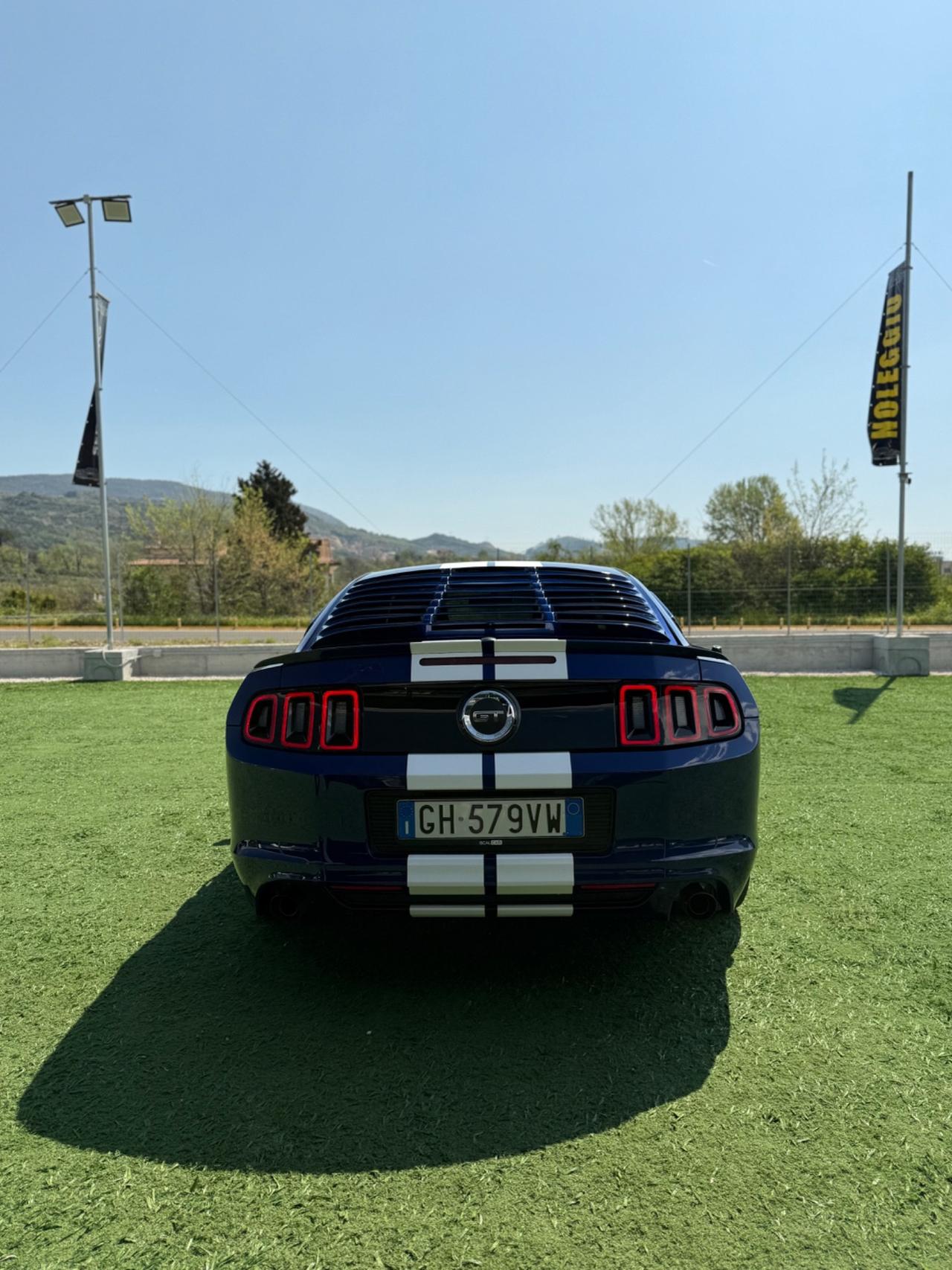 Ford Mustang GT 5.0 V8 NO SUPERBOLLO