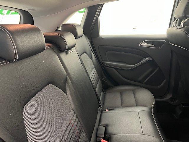 MERCEDES-BENZ CLA sse B - T246 - B 180 d (cdi) Sport auto