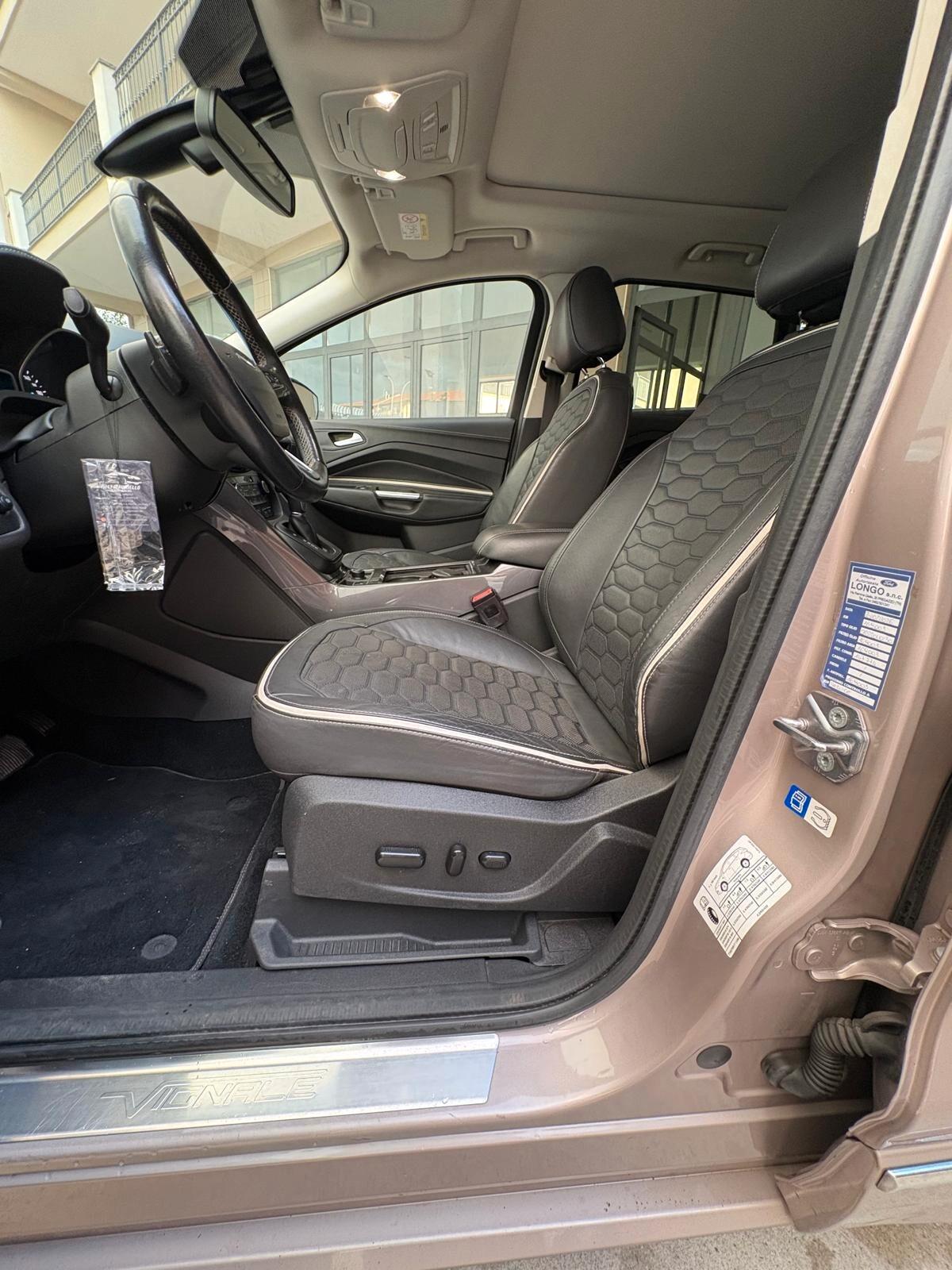 Ford Kuga 2.0 TDCI 180 CV S&S 4WD Powershift Vignale 2017
