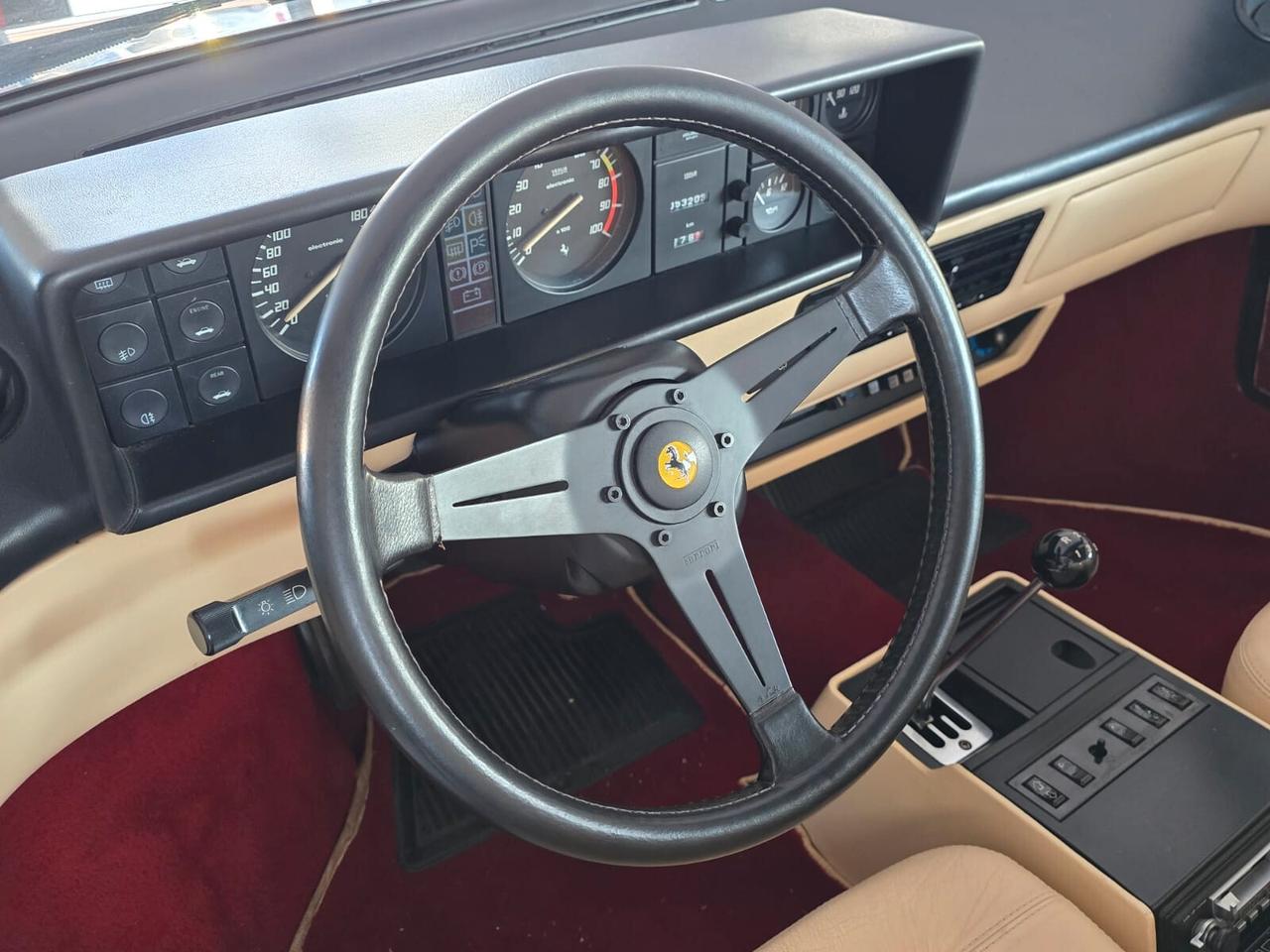 Ferrari Mondial 8