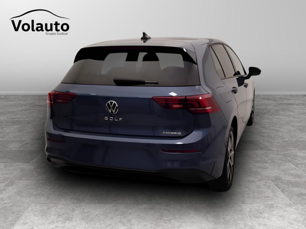 VOLKSWAGEN Golf VIII 2024 - Golf 1.5 tsi ehybrid Life 204cv dsg