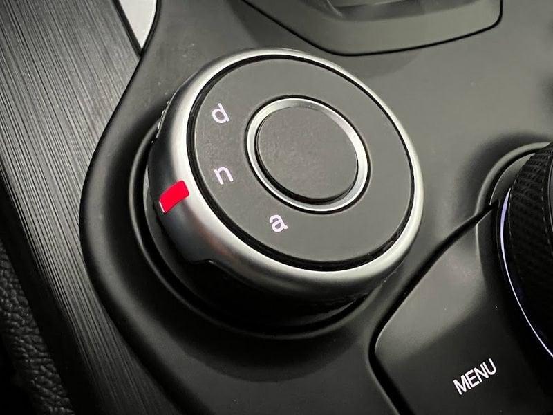 Alfa Romeo Stelvio Stelvio 2.2 Turbodiesel 180 CV AT8 RWD Super