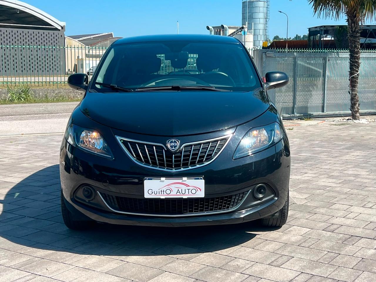 Lancia Ypsilon 1.0 FireFly 5 porte S&S Hybrid Alberta Ferretti