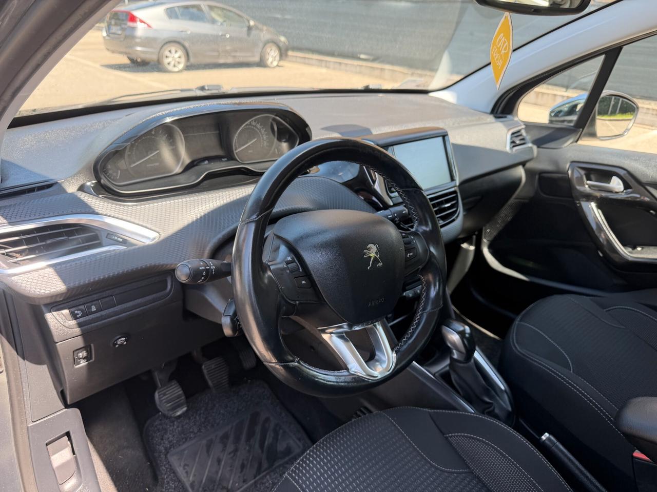Peugeot 208 1.2 Gpl - NEOP. - NAV. - 12 MESI DI GARANZIA -