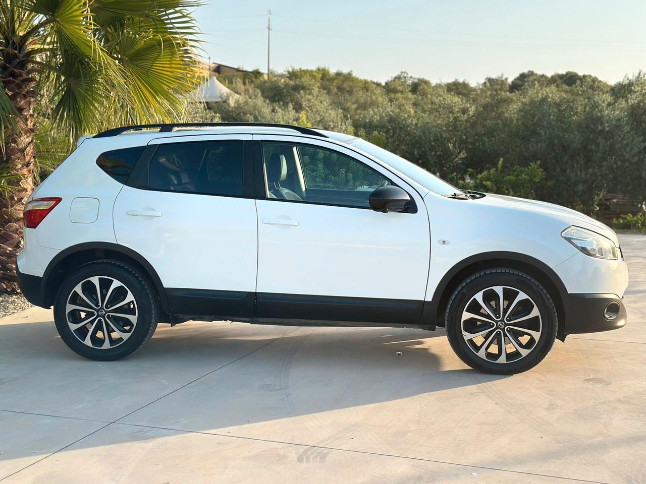 Nissan Qashqai 1.5 Turbodiesel 110 CV n-tec 360