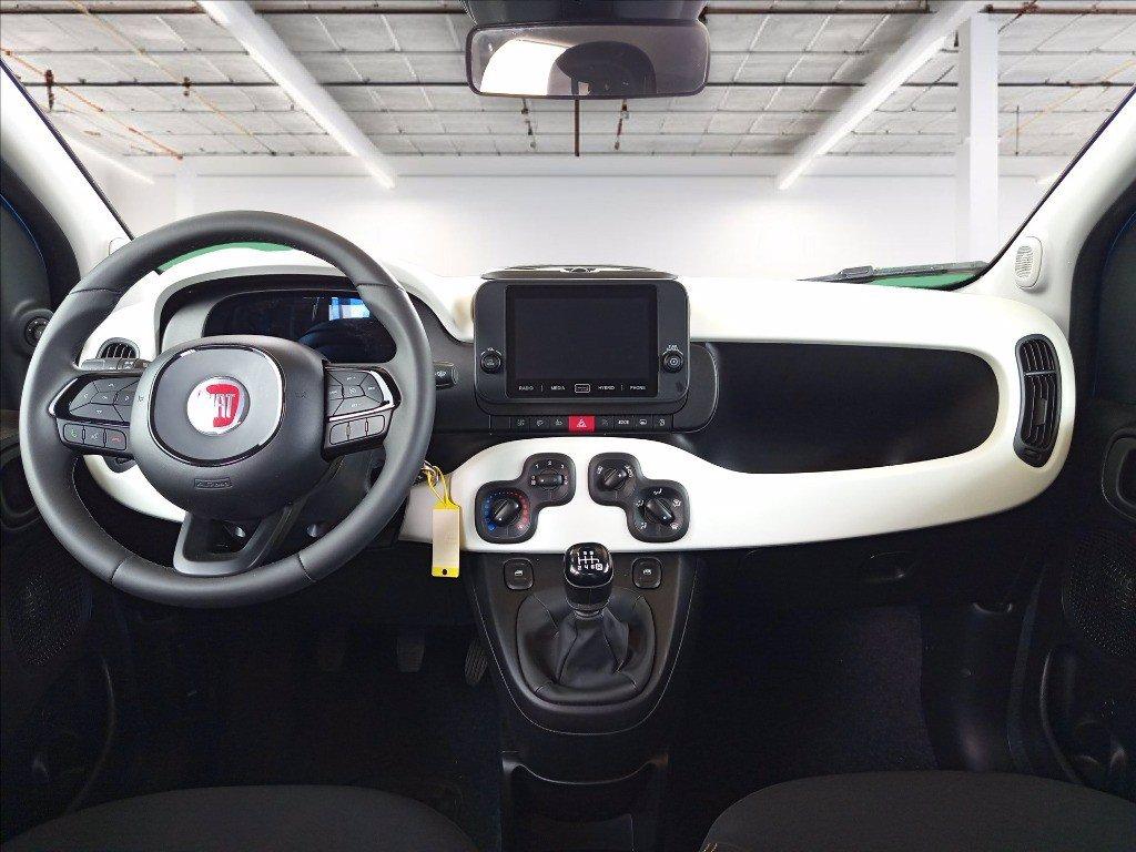 FIAT Pandina Cross 1.0 firefly hybrid s&s 70cv del 2025