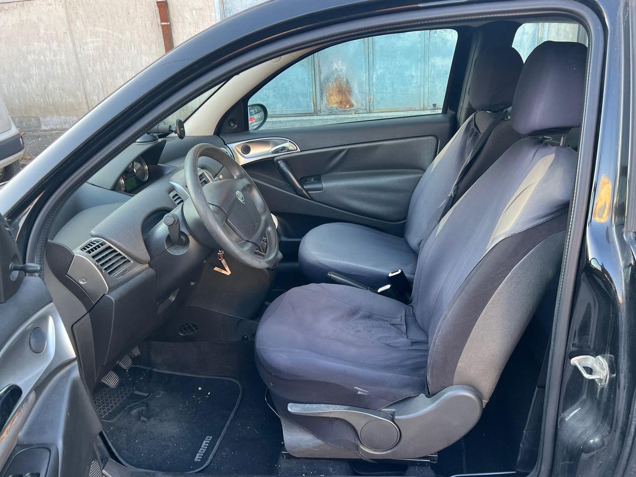 Lancia Ypsilon Versus 1.2 #7524