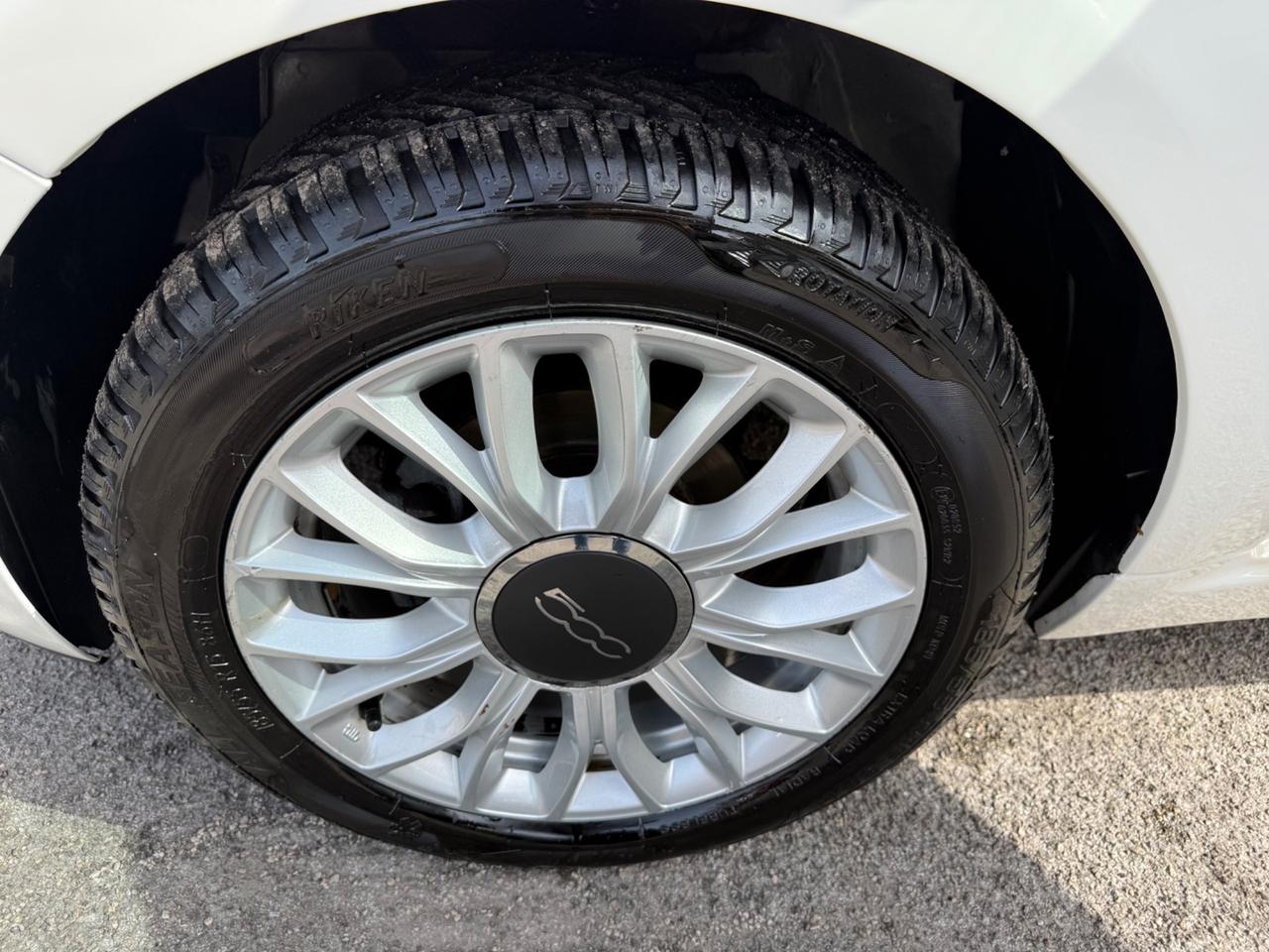 Fiat 500 1.2 Lounge Perfetta Red Interni