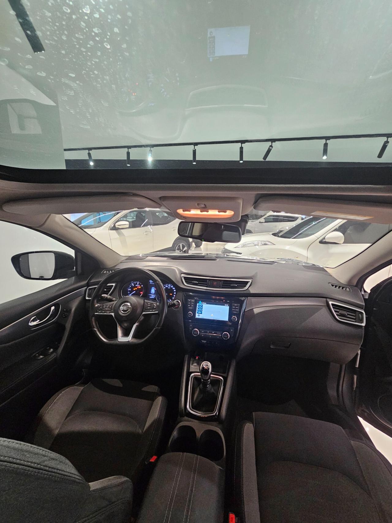 Nissan Qashqai 1.5 dCi N-Connecta