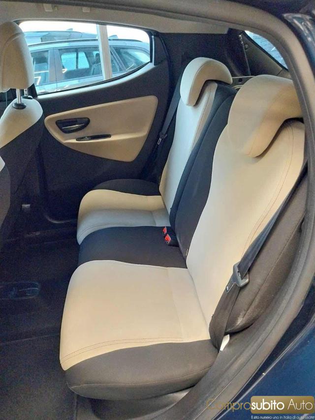 LANCIA Ypsilon 1.2 69 CV (Garanzia 12 Mesi)