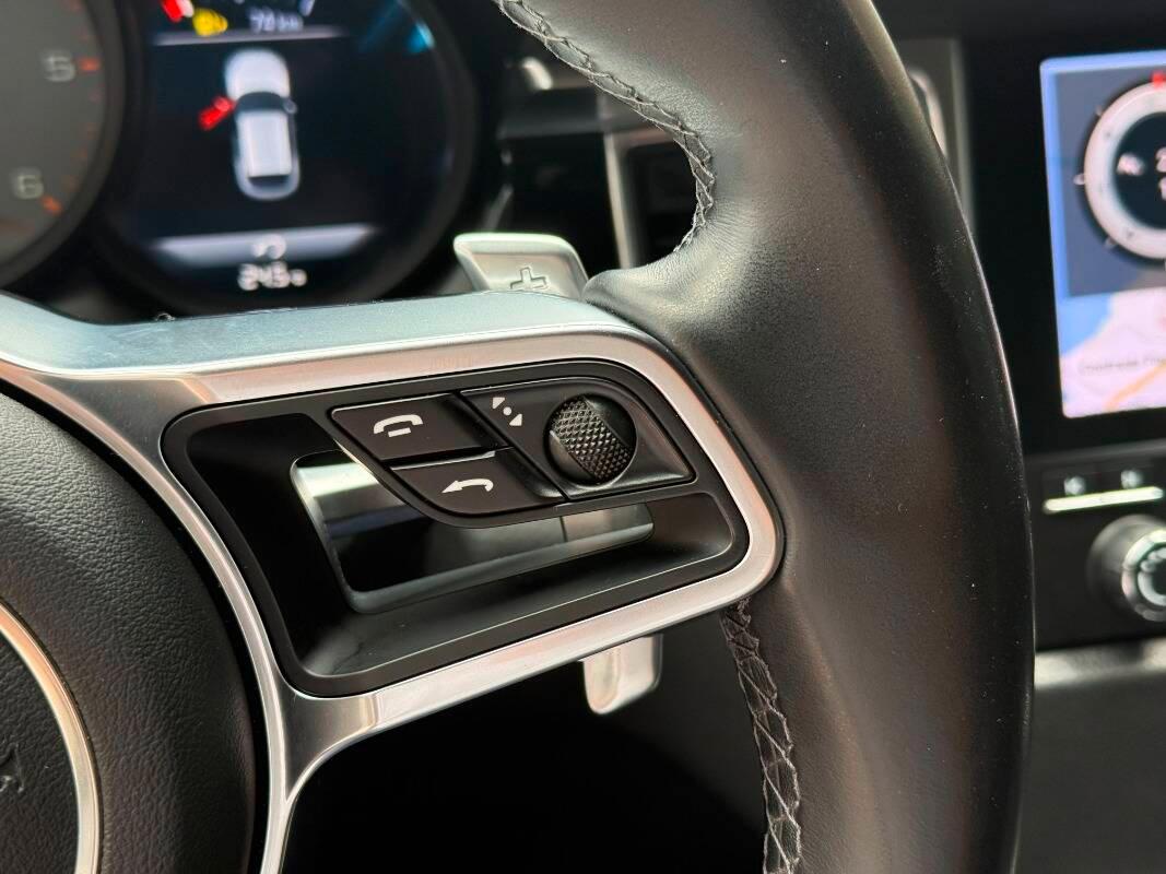 Porsche Macan 3.0d S 250cv pdk my16