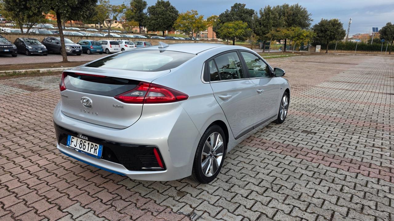 Hyundai Ioniq 1.6 Hybrid DCT Comfort full optional