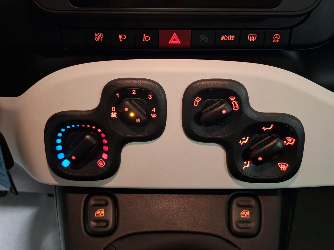 Fiat Panda 1.0 FireFly Hybrid Pandina Km.0