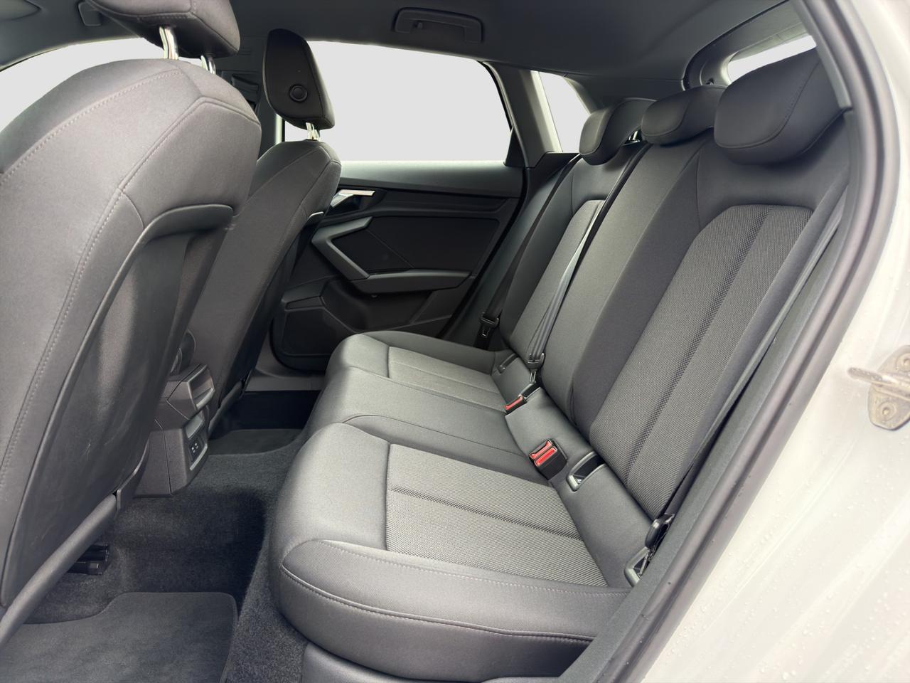 AUDI A3 4ª serie A3 SPB 30 TFSI S tronic