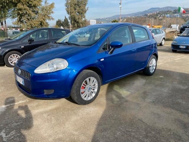 Fiat Grande Punto 1.3 MJT 75 CV 5 porte Dynamic