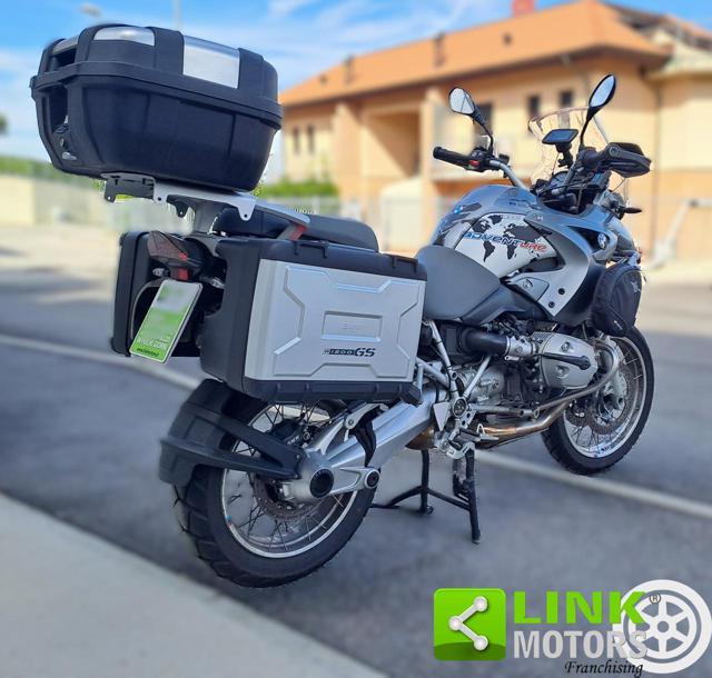 BMW R 1200 GS .